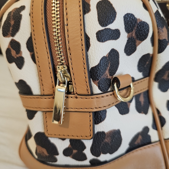 Tory Burch Leopard Print Bag in Tan and Black - Picture 4 of 14